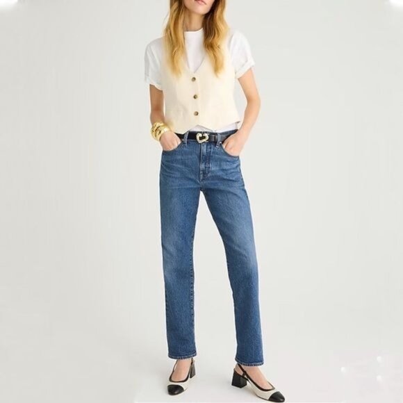 J.Crew Women's Classic Straight Jean in Bronson Wash - Sz 28 - Picture 1 of 10